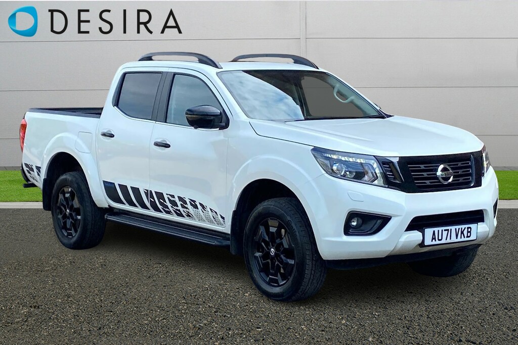 Compare Nissan Navara Double Cab Pick Up N-guard 2.3Dci 190 Tt 4Wd AU71VKB White