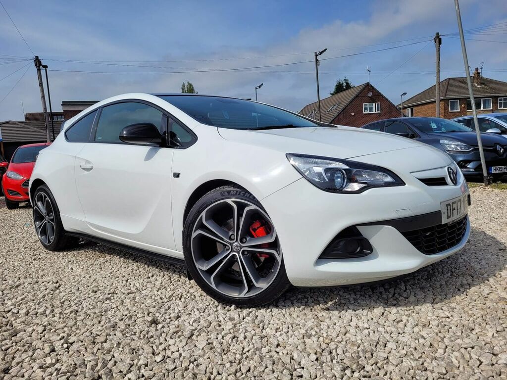 Compare Vauxhall Astra GTC Coupe 1.4I Turbo Limited Edition Euro 6 Ss DF17VGR White