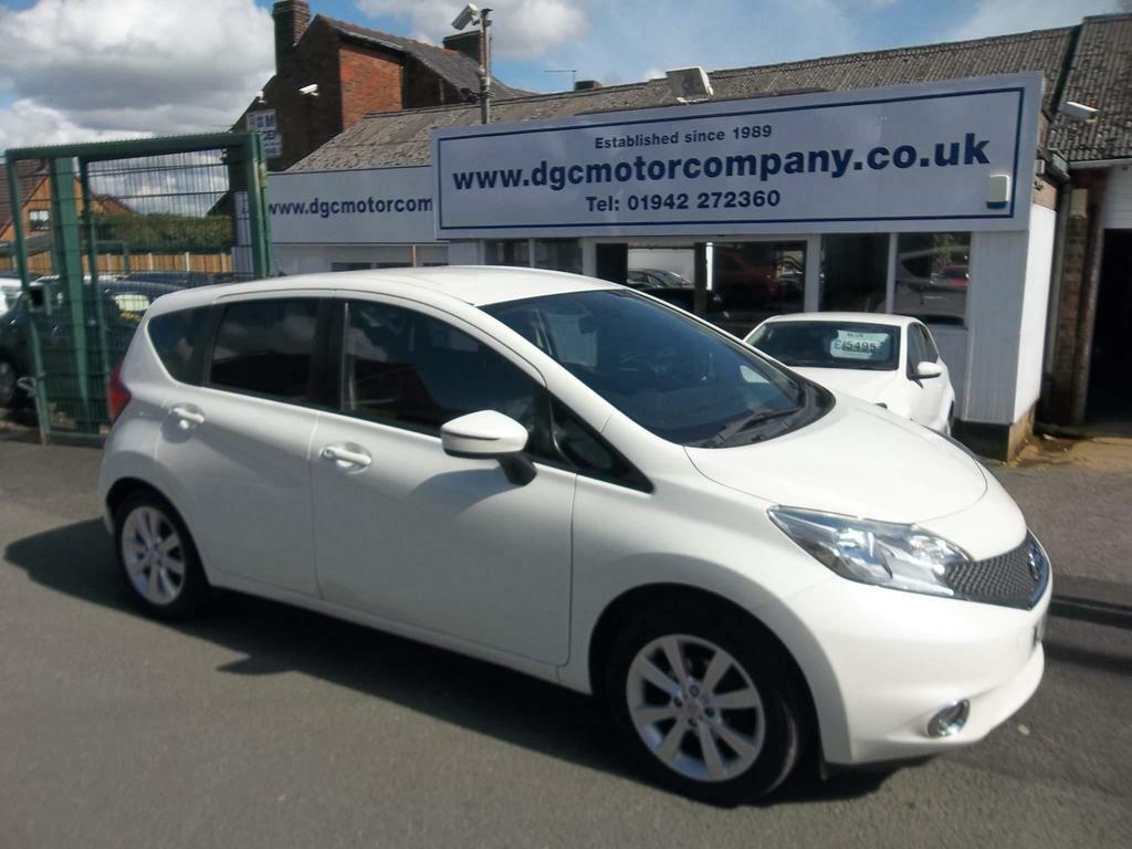 Compare Nissan Note 1.2 Dig-s Acenta Premium Euro 5 Ss WJ14LMY White