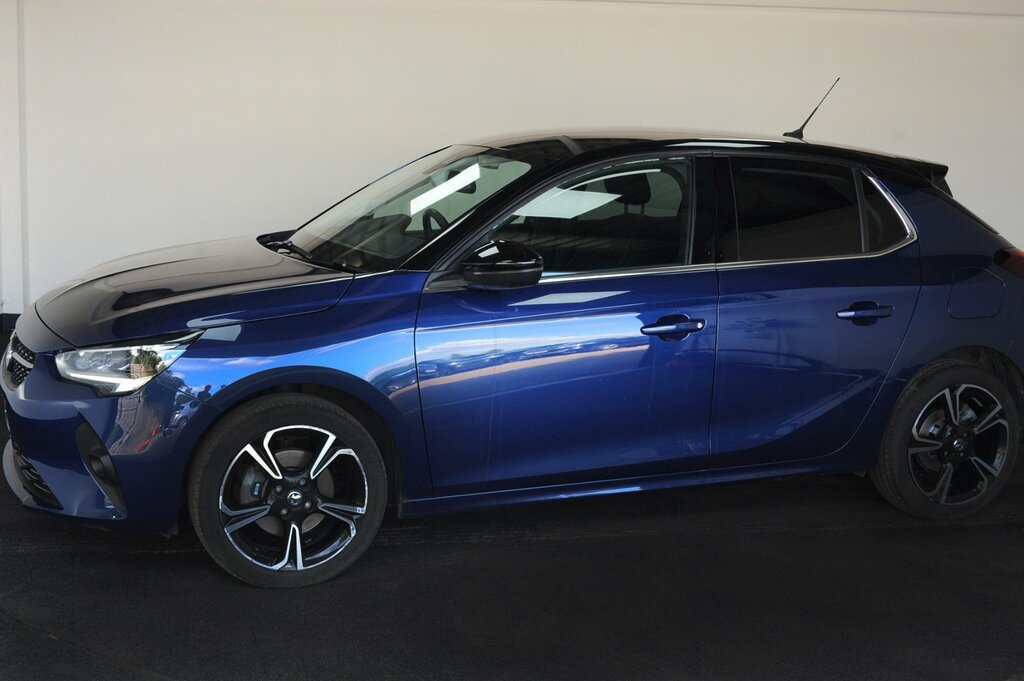 Compare Vauxhall Corsa Elite Nav Premium DS70NHT Blue