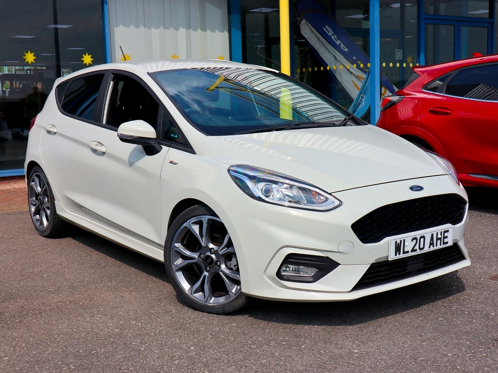 Compare Ford Fiesta 1.0 St-line X Edition WL20AHE White