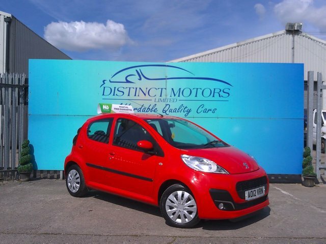 Compare Peugeot 107 1.0 Active 68 AO12VRN Red