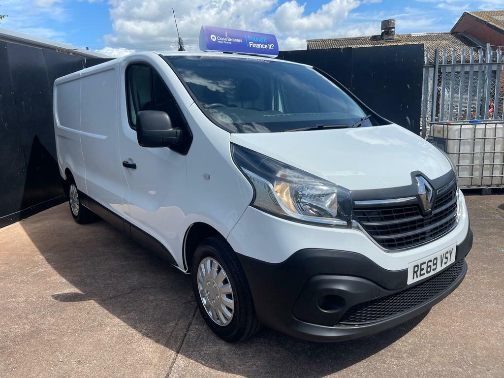 Compare Renault Trafic 2.0 Dci Energy 30 Business Lwb Standard Roof Euro RE69VSY White