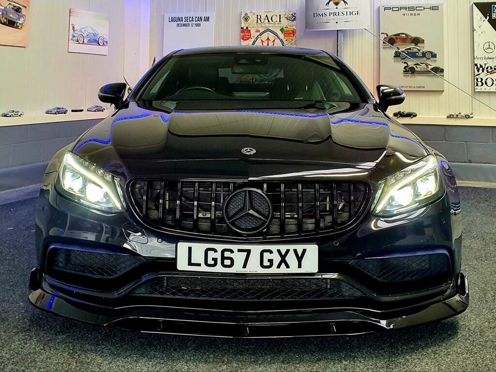 Compare Mercedes-Benz C Class Coupe 4.0 C63 V8 Biturbo Amg Premium Spds Mct Eu LF17XFP Black