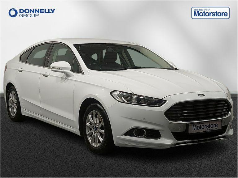 Compare Ford Mondeo 1.6 Tdci Econetic Zetec MD64XGH White