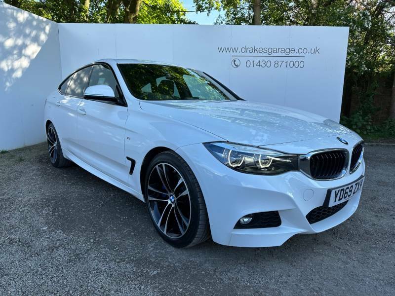 Compare BMW 3 Series 320D 190 M Sport Step Business Media YD69ZXY White