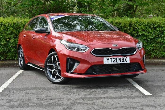 Compare Kia Proceed 1.5 T Gdi Gt Line Shooting Brake YT21NBX Red