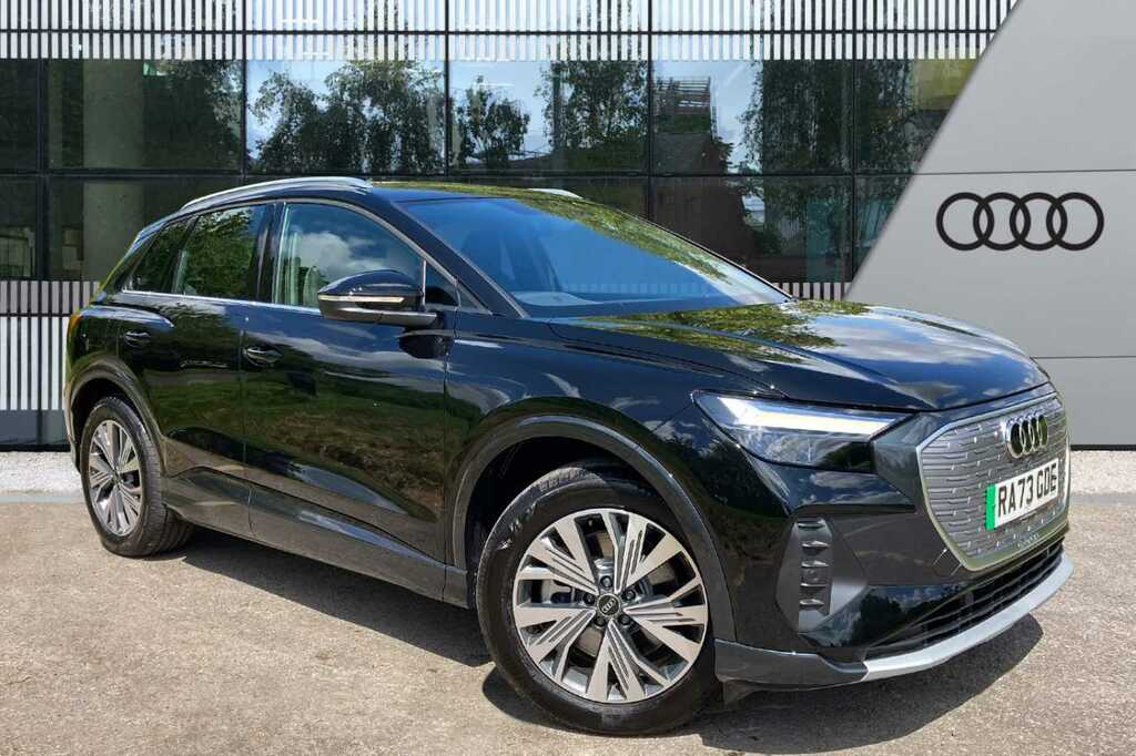 Audi Q4 E Tron Estate Black #1