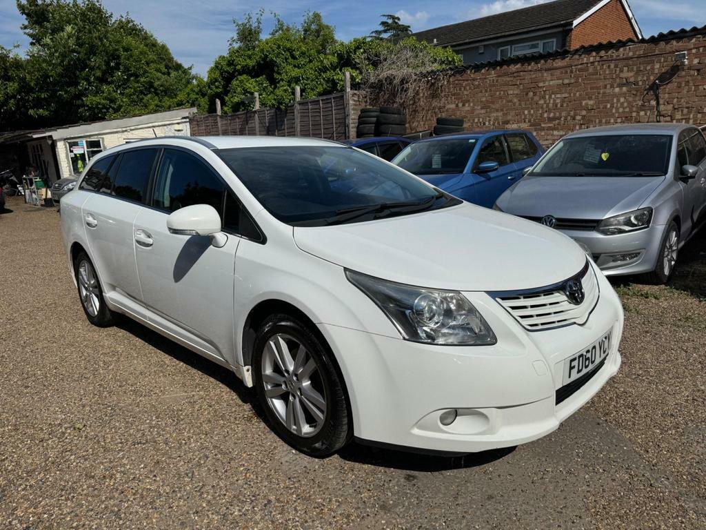 Compare Toyota Avensis 1.8 V-matic T4 Tourer Multidrive Euro 5 FD60YCY 