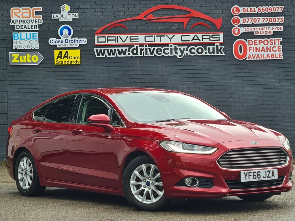 Ford Mondeo 1.5 Tdci Econetic Titanium Hatchback Red #1