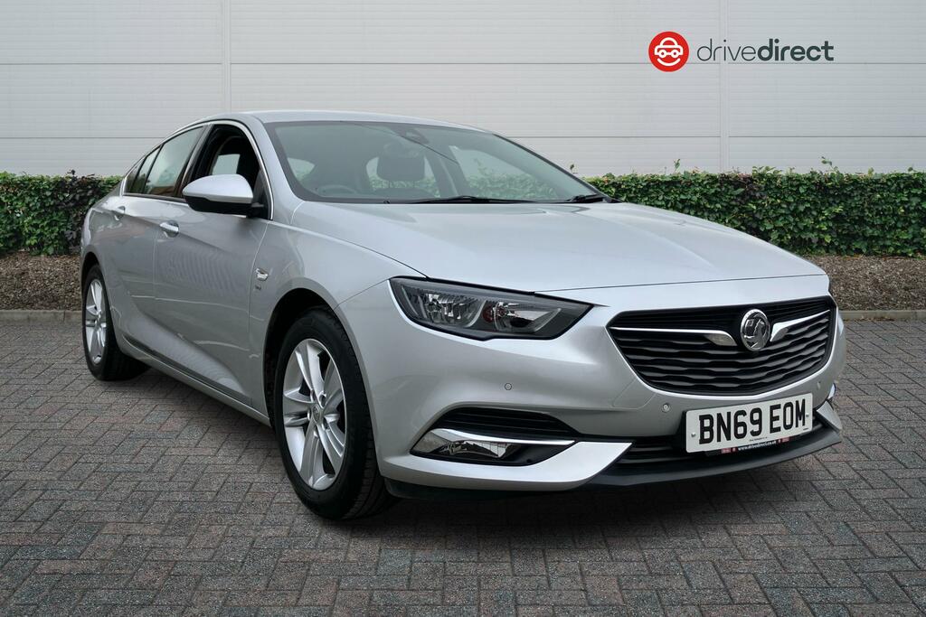Compare Vauxhall Insignia 1.5T Sri Hatchback BN69EOM Silver