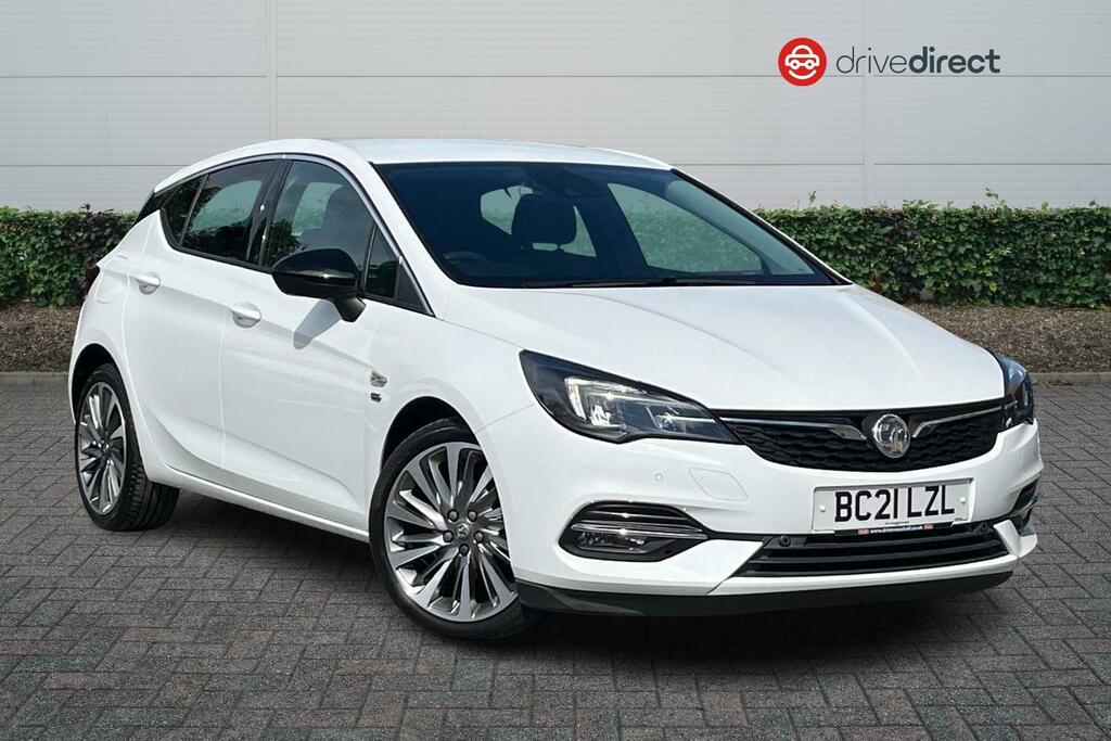 Compare Vauxhall Astra 1.2 Turbo 145 Griffin Edition Hatchback BC21LZL White