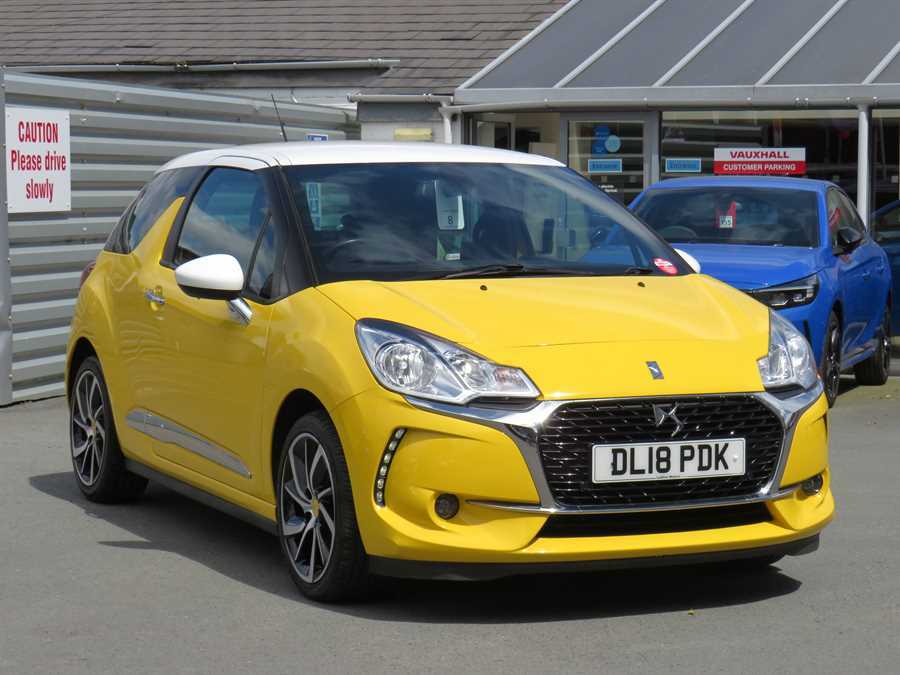 Compare DS DS 3 Puretech Connected Chic Hatchback DL18PDK Yellow