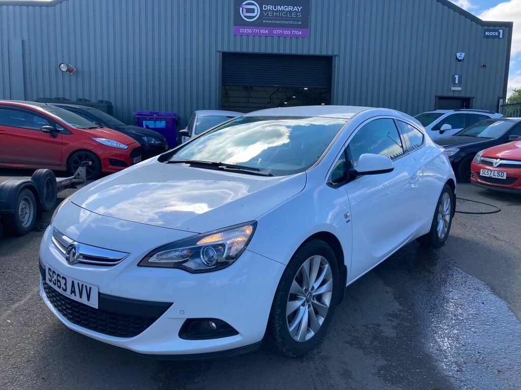 Compare Vauxhall Astra GTC Gtc Coupe SG63AVV White