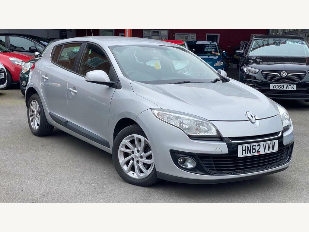 Compare Renault Megane 1.5 Dci Expression Euro 5 HN62VVW Silver