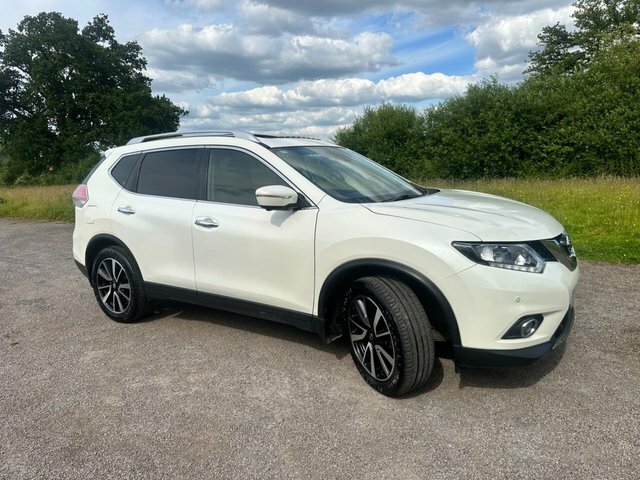 Compare Nissan X-Trail 1.6 N-vision Dci 130 Bhp MM17VSP White