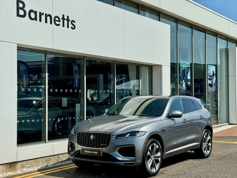Compare Jaguar F-Pace 2.0 D200 Mhev R-dynamic Hse Awd Euro 6 Ss KM21MOF Grey