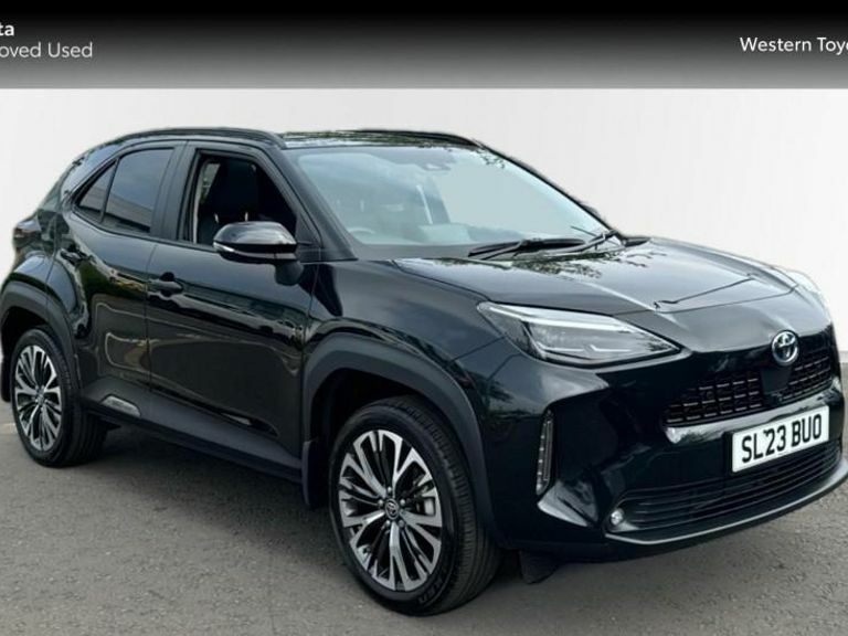 Toyota Yaris Cross 1.5 Vvt-h Excel E-cvt Awd Euro 6 Ss Black #1