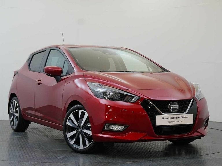 Compare Nissan Micra 1.0 Ig-t 92 Tekna X-tronic With Bose Audio SM72FSE Red