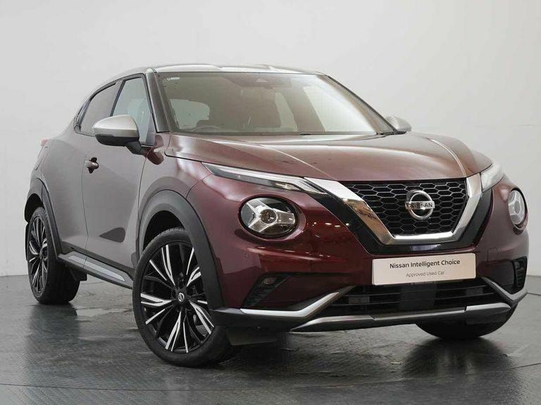 Compare Nissan Juke 1.0 Dig-t 117 Tekna With Bose Audio And Drive Ass SO70OTS Red