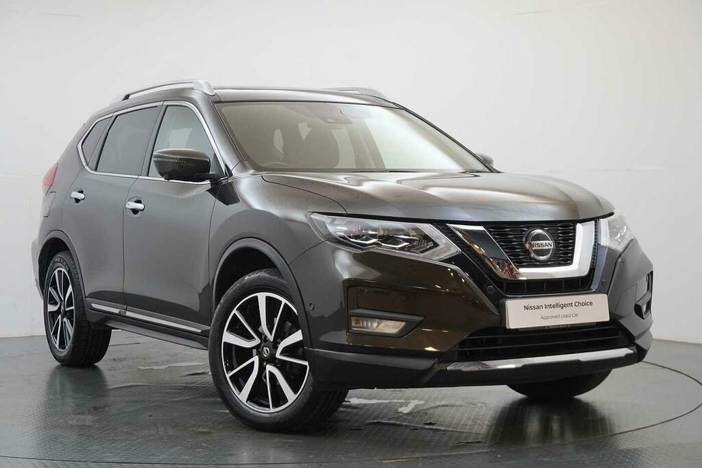 Compare Nissan X-Trail 1.7 Dci 150 2Wd Tekna X-tronic With 5 Seats A SK69XXH Grey