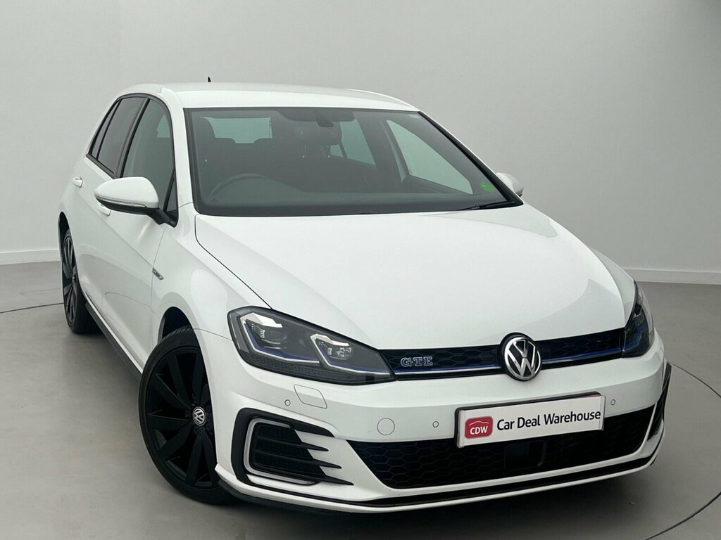 Compare Volkswagen e-Golf 1.4 Tsi 8.7Kwh Gte Advance Dsg Euro 6 Ss BL67JPY White