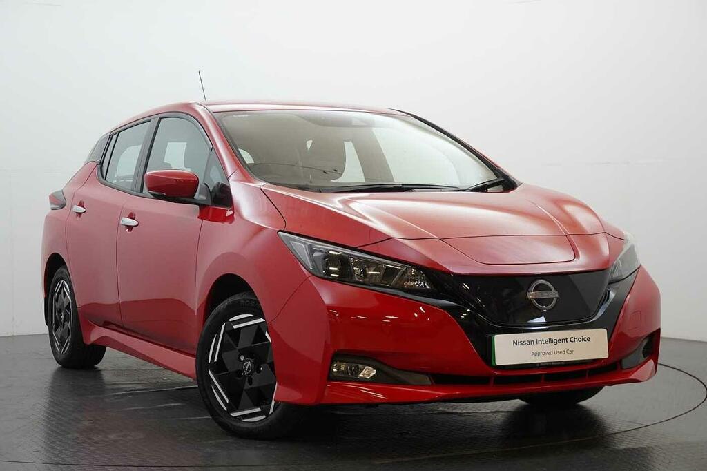 Compare Nissan Leaf 39Kw Acenta With Rear Camera And Intelligent Cruis WM23TNE Red