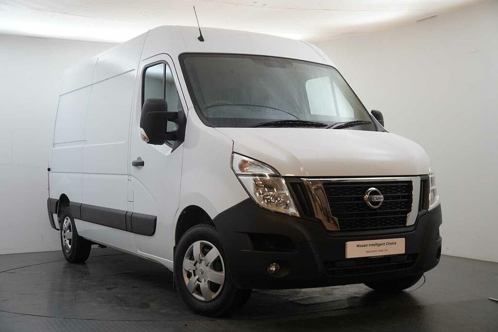 Compare Nissan InterStar 2.3 Dci 135 Tekna L2 H2 3.5T Panel Van With Sat Na SL72YLS White