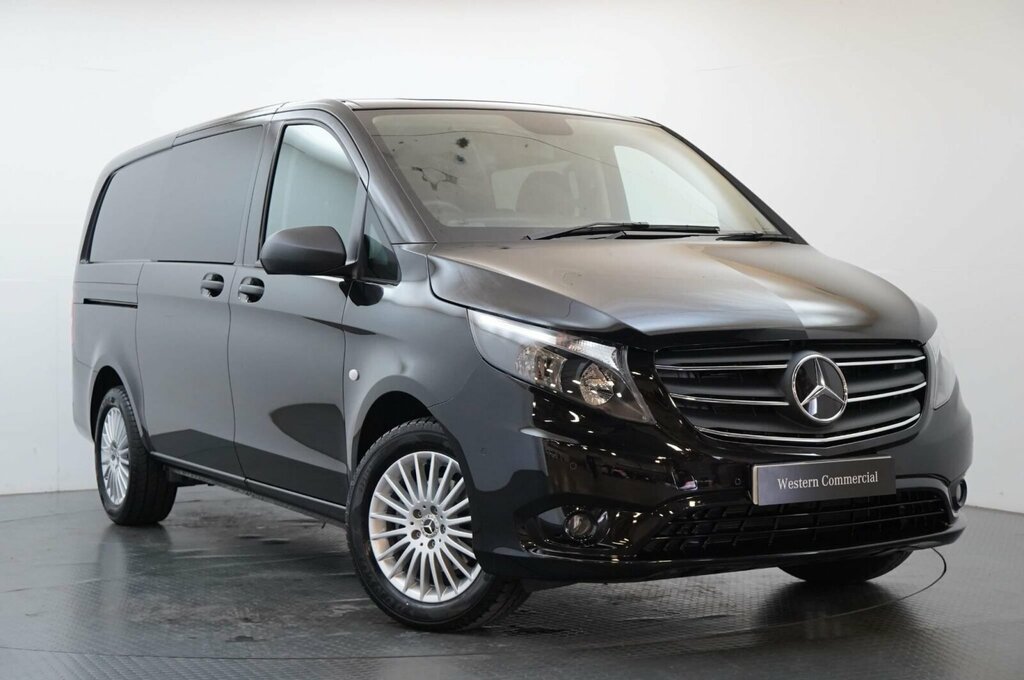 Compare Mercedes-Benz Vito 2.0 116 Cdi Premium Crew Van G-tronic Rwd Euro 6 SD24CDO Black