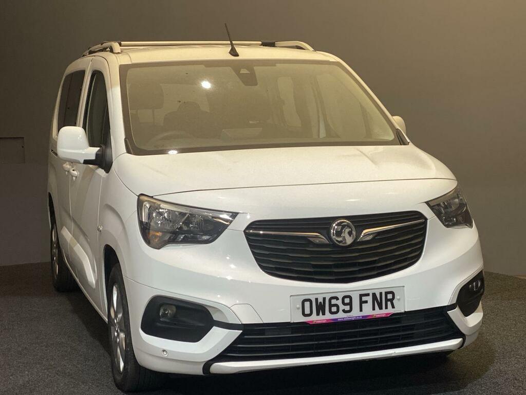 Compare Vauxhall Combo Energy XL Ss OW69FNR White