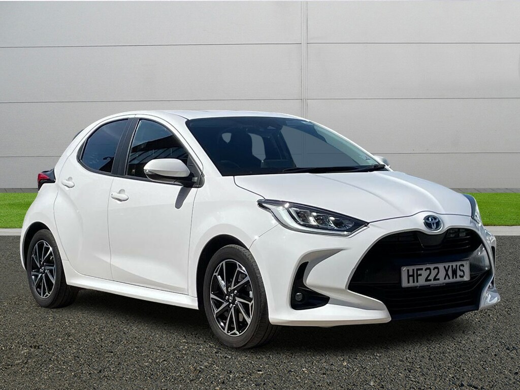 Compare Toyota Yaris Design HF22XWS White