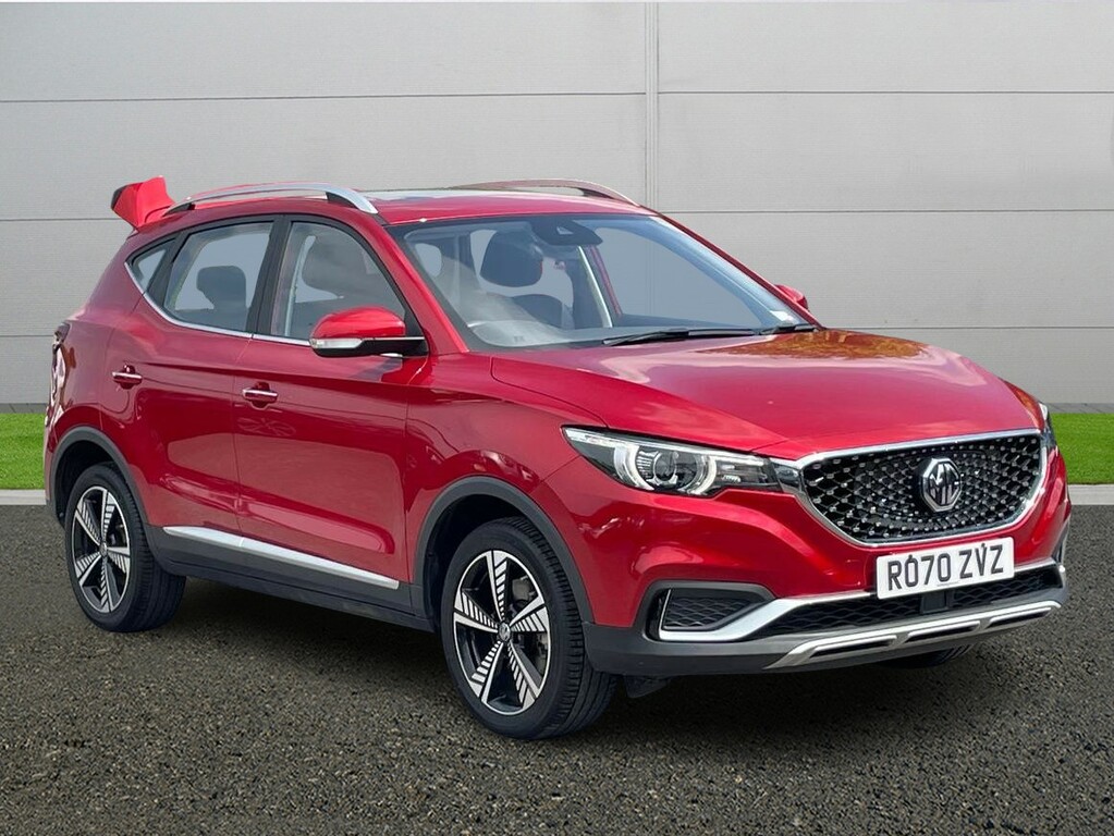Compare MG ZS Exclusive RO70ZVZ Red