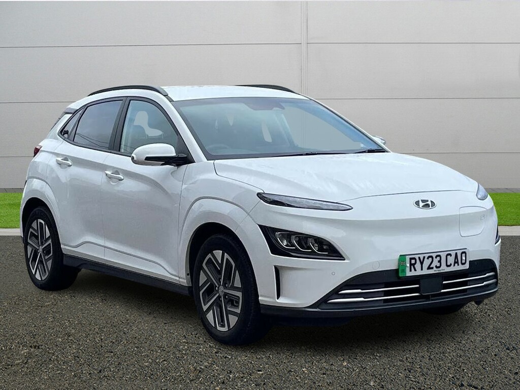 Compare Hyundai Kona Premium RY23CAO White