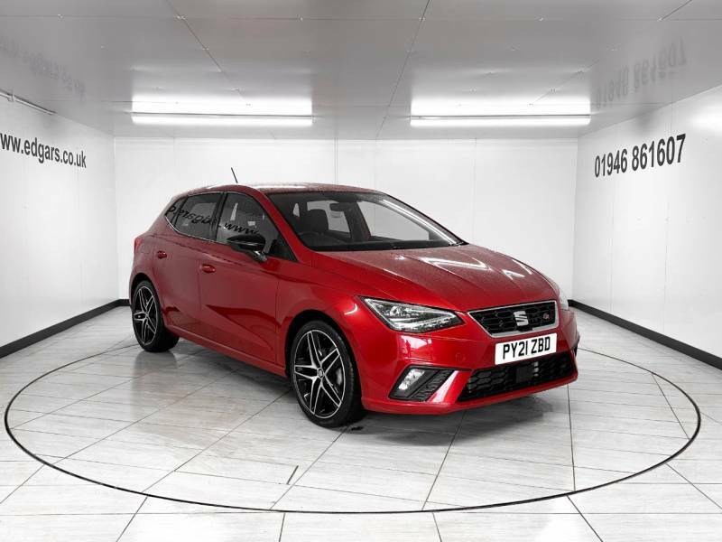 Compare Seat Ibiza Hatchback PY21ZBD Red