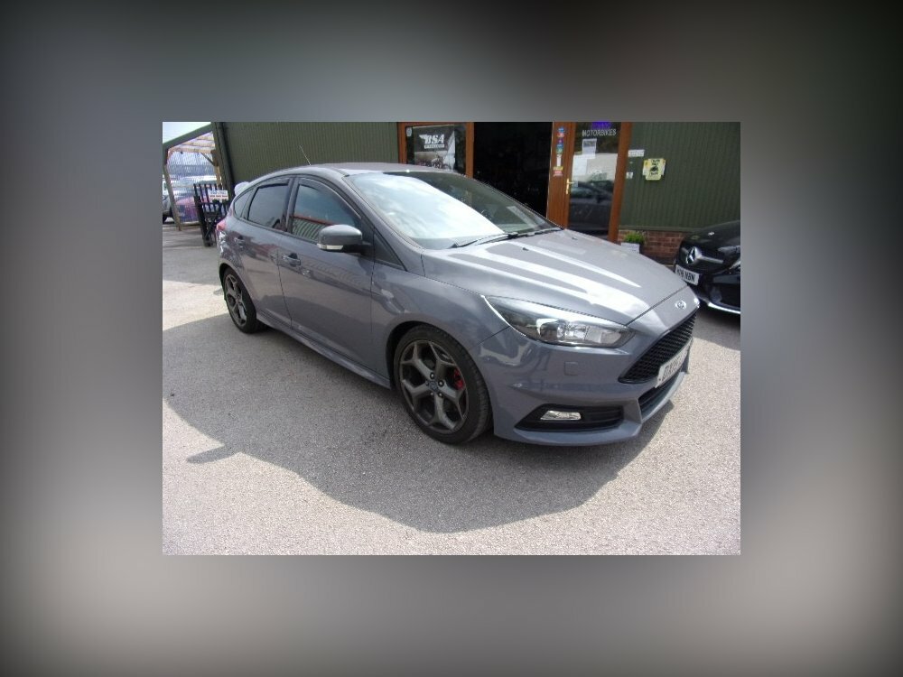 Ford Focus 2.0T Ecoboost St-3 Grey #1