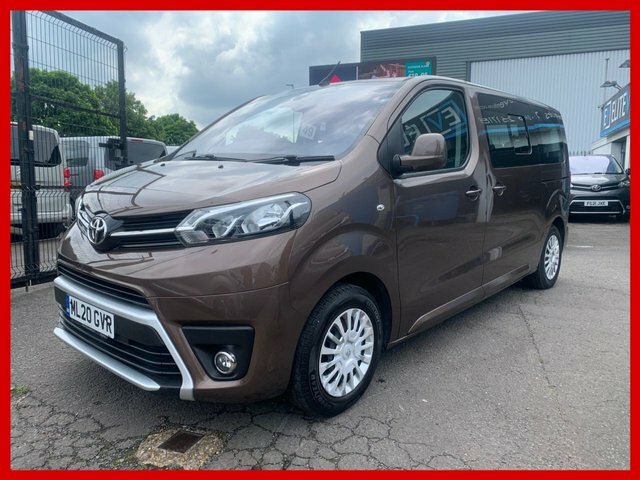 Compare Toyota Proace Verso D-4d L1 Shuttle ML20GVR Brown
