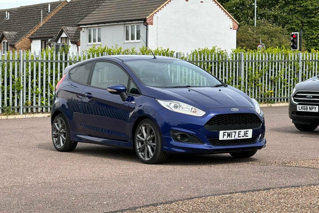 Compare Ford Fiesta 1.0T Ecoboost St-line FM17EJE Blue