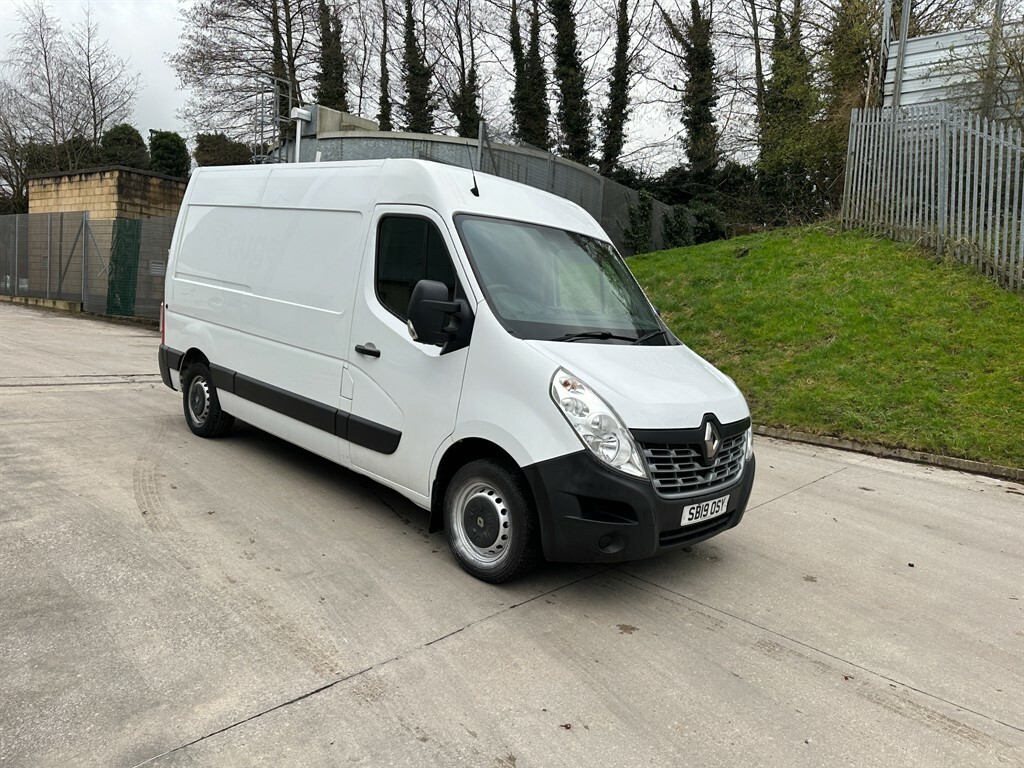 Compare Renault Master Master Mm35 Business Dci SB19OSY White
