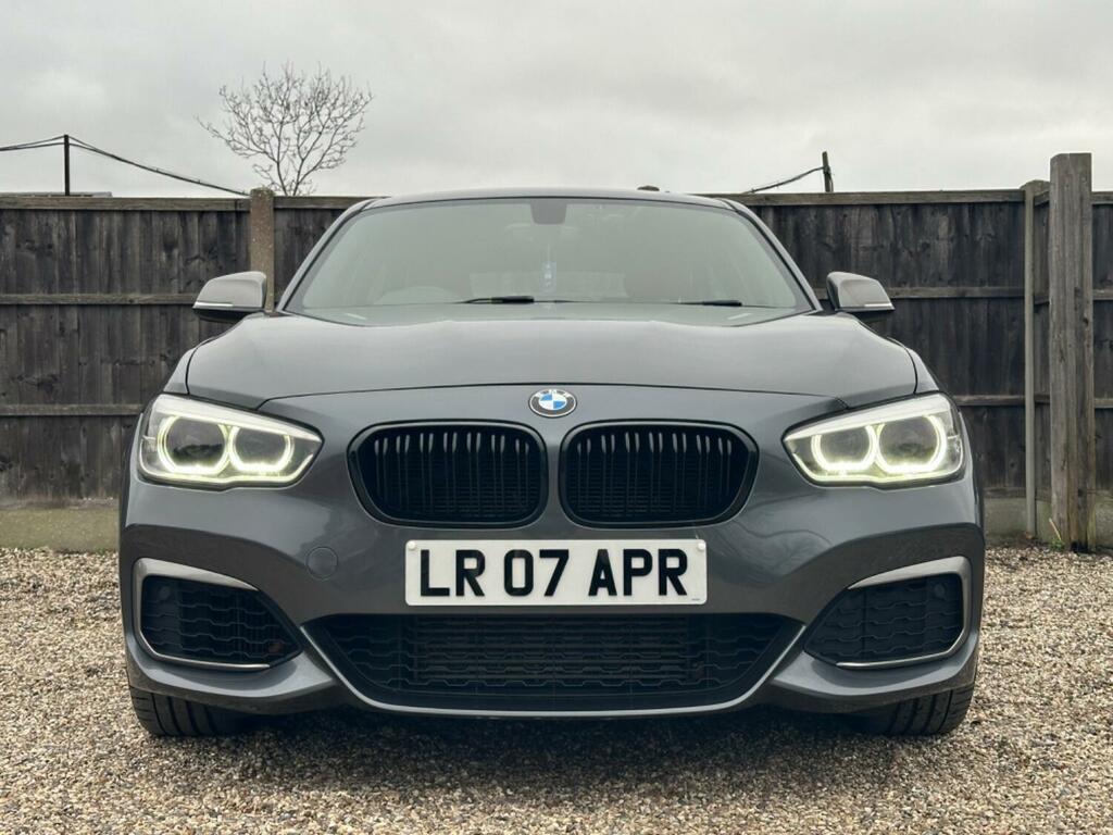 Compare BMW 1 Series Hatchback 3.0 M135i 5-Door 201616 LR07APR Grey
