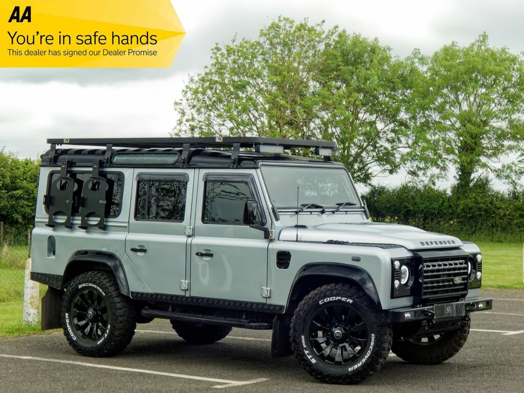 Compare Land Rover Defender 110 2.4 110 Td Xs Station Wagon 121 Bhp A1LHT Silver