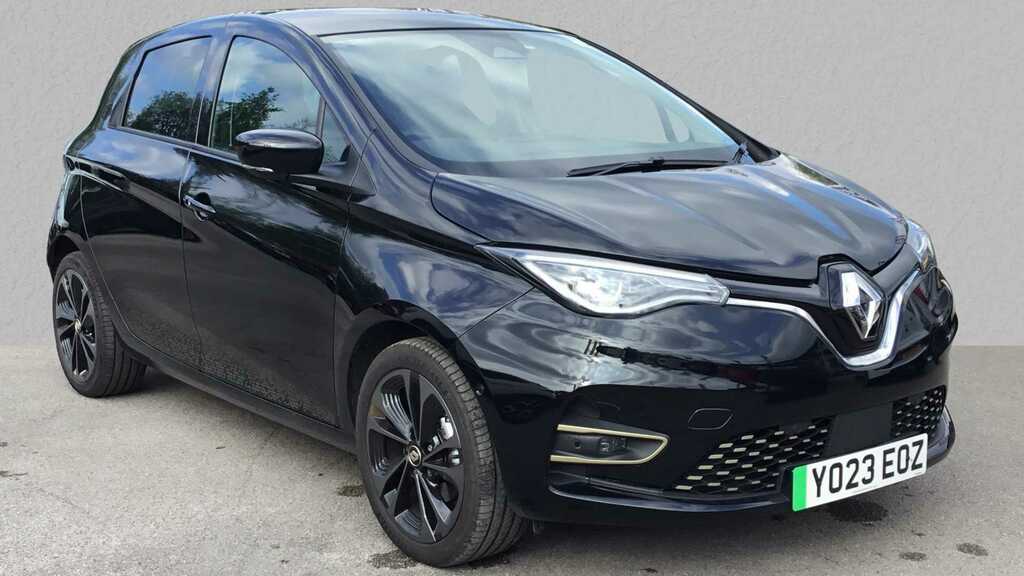 Compare Renault Zoe 100Kw Iconic R135 50Kwh Boost Charge YO23EOZ Black