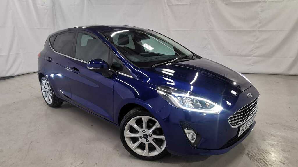 Compare Ford Fiesta 1.0 Ecoboost Titanium BL67EXP Blue