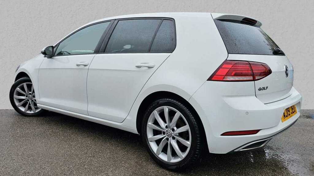 Compare Volkswagen Golf 1.5 Tsi Evo 150 Gt AD60OOD White