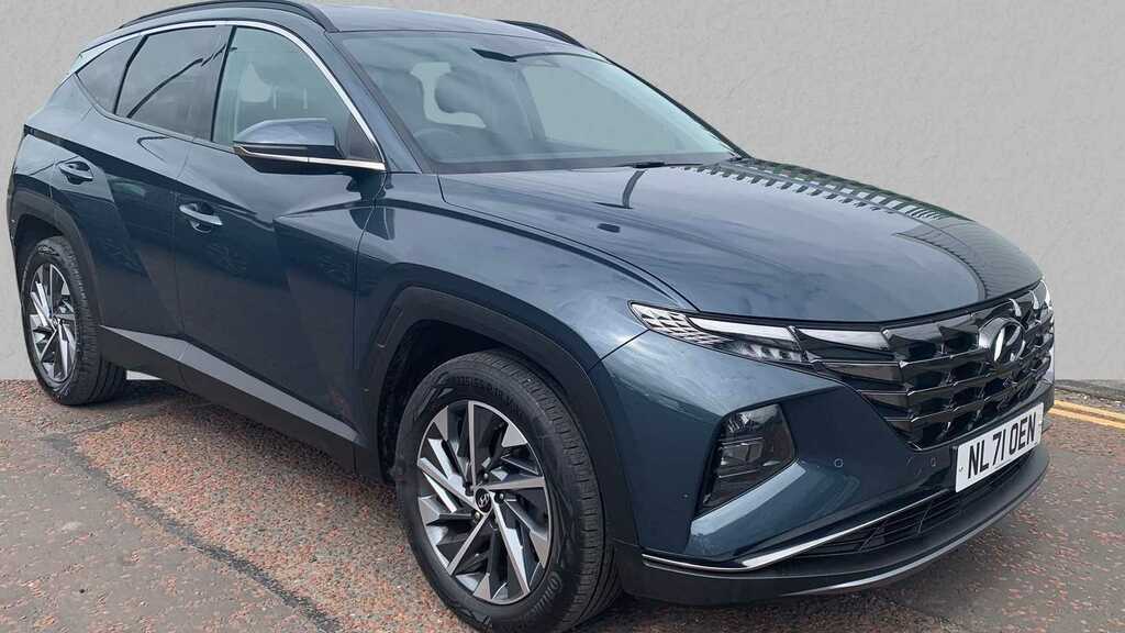 Compare Hyundai Tucson 1.6 Tgdi Premium 2Wd NL71OEN Blue