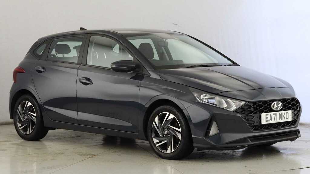 Compare Hyundai I20 1.0T Gdi Element EA71WKO Grey