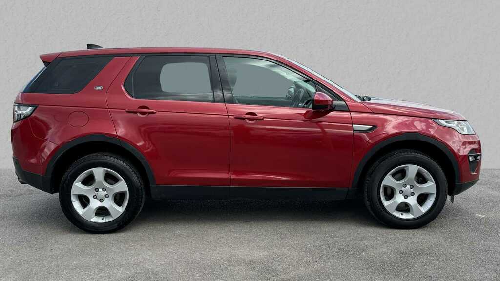 Compare Land Rover Discovery Sport Discovery Sport Se Tech Td4 YW18LLG Red