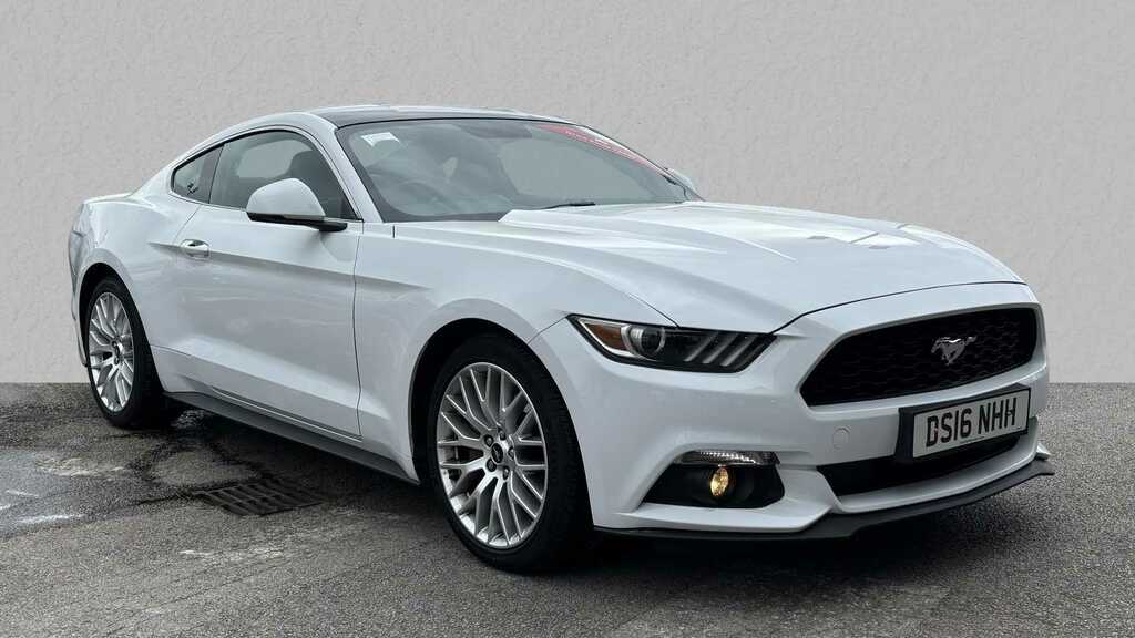 Compare Ford Mustang Mustang Ecoboost DS16NHH White