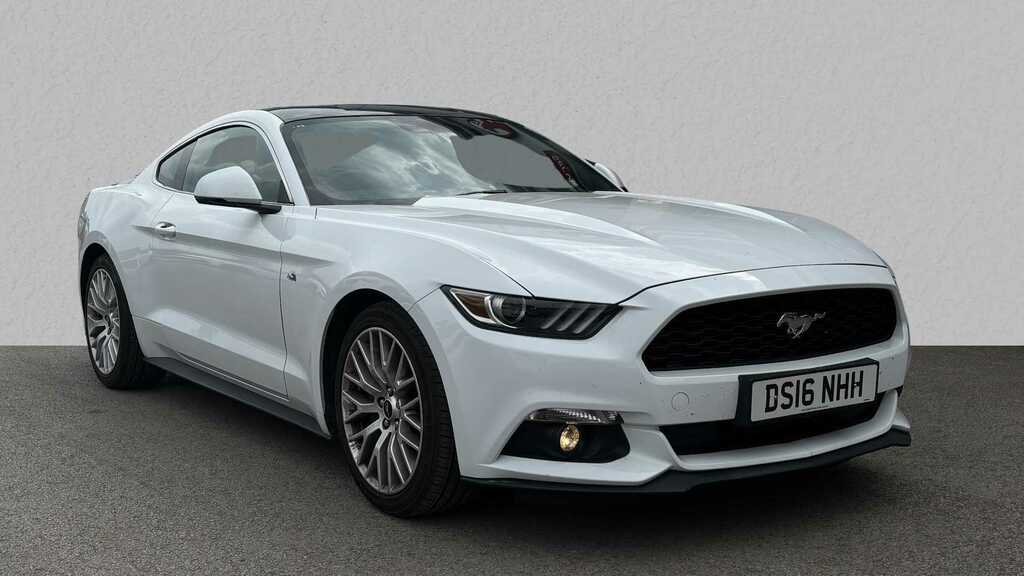 Compare Ford Mustang Mustang Ecoboost DS16NHH White