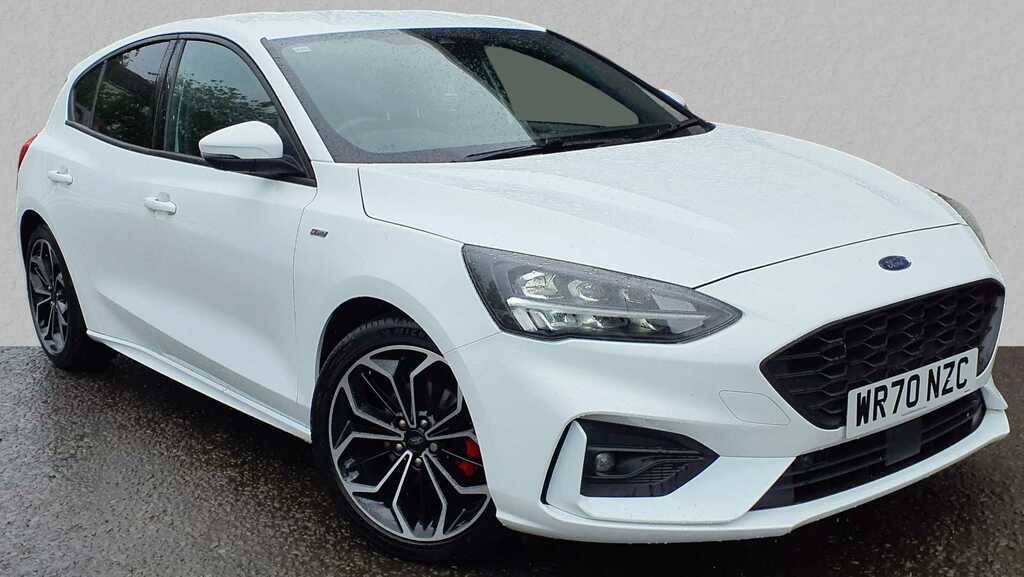 Compare Ford Focus St-line X Edition WR70NZC White