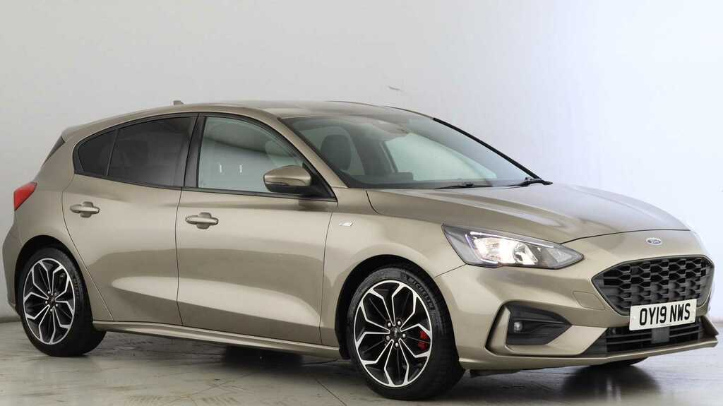 Compare Ford Focus 1.0 Ecoboost 125 St-line X OY19NWS Silver